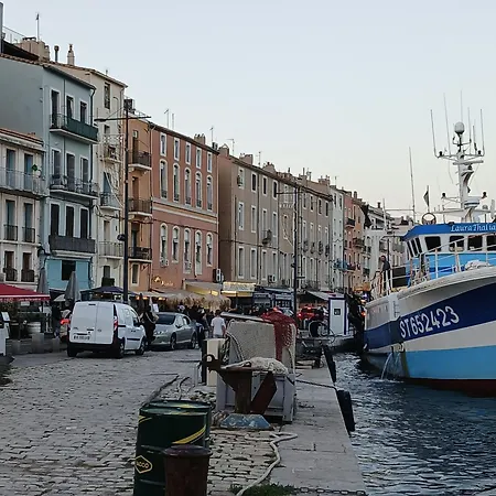 Apartament Beau 3 Pieces Climatise Vue Canal Idealement Situe Centre *