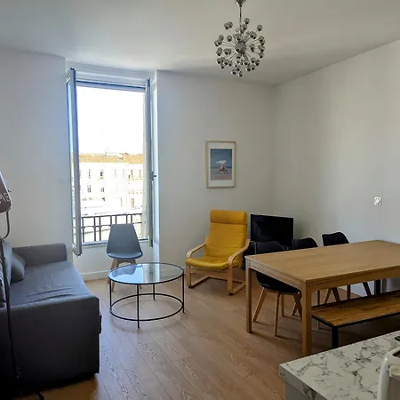 Beau 3 Pieces Climatise Vue Canal Idealement Situe Centre Apartment *